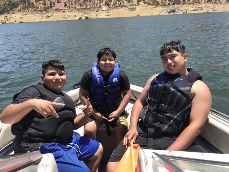 Lake_trip_junior_high_boys_fun