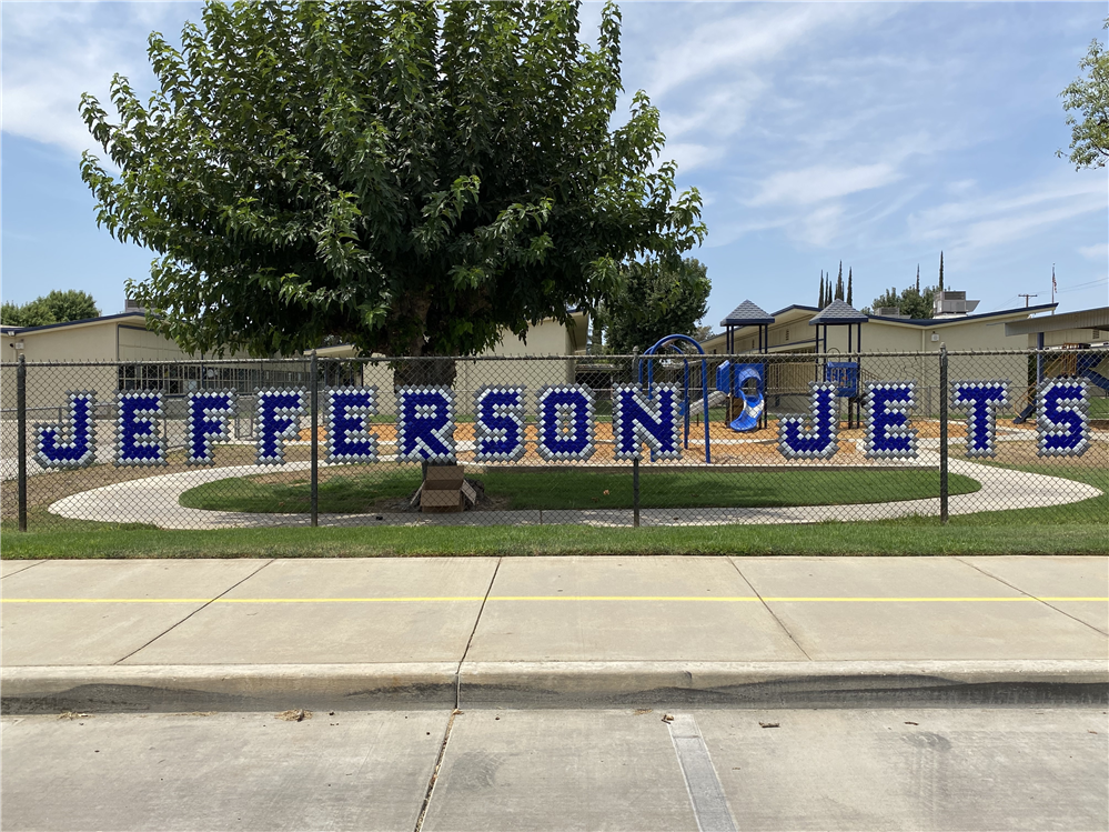jefferson_jets_side_building